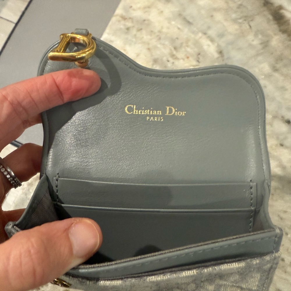 Gorgeous baby blue leather Dior Jacquard Saddle wallet - Picture 4 of 5